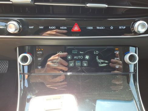 New 2026 Genesis GV70 2.5T AWD/4WD image 21