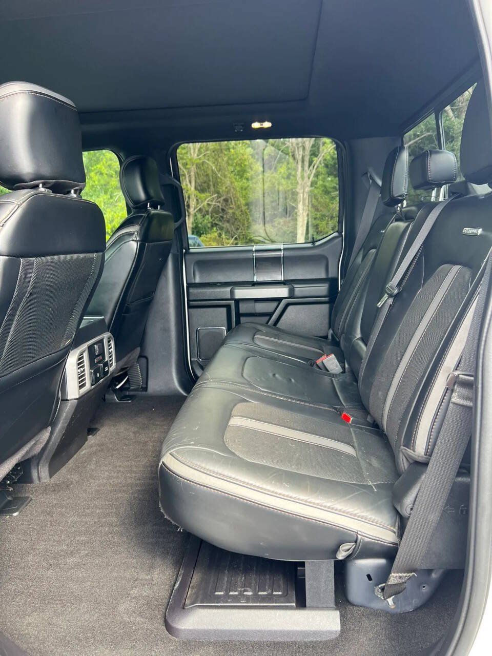 Used 2019 Ford F350 Platinum w/ Platinum Ultimate Package AWD/4WD image 20
