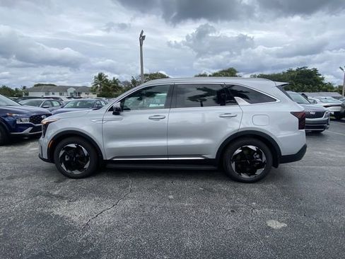 New 2025 Kia Sorento SX Prestige image 5