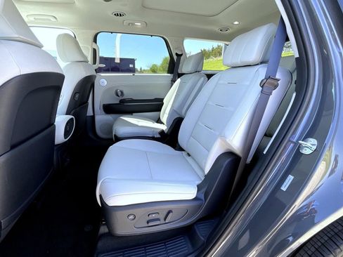 Certified 2026 Hyundai Palisade Calligraphy AWD/4WD image 22