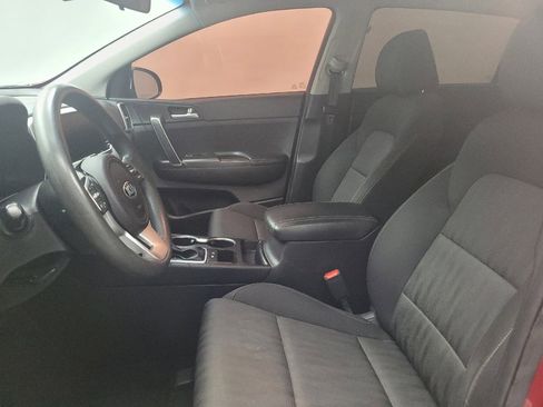 Used 2020 Kia Sportage LX FWD image 17