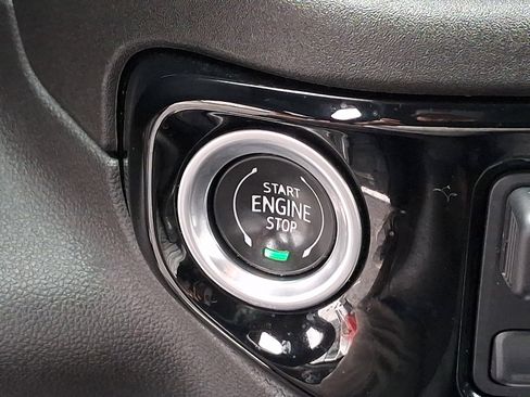 Used 2023 Chevrolet Silverado 1500 RST w/ Convenience Package II image 24