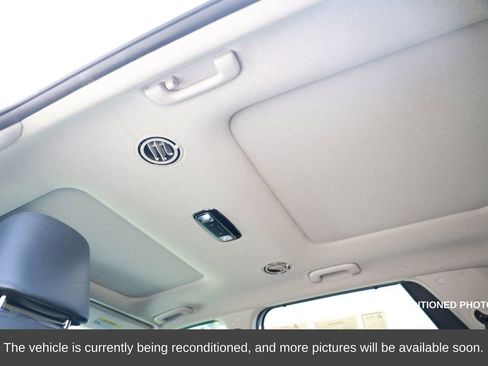 Used 2022 Hyundai Palisade Limited image 35