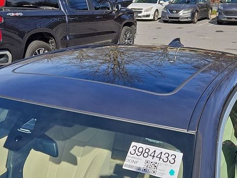 Used 2021 BMW 330i Sedan w/ Convenience Package image 28