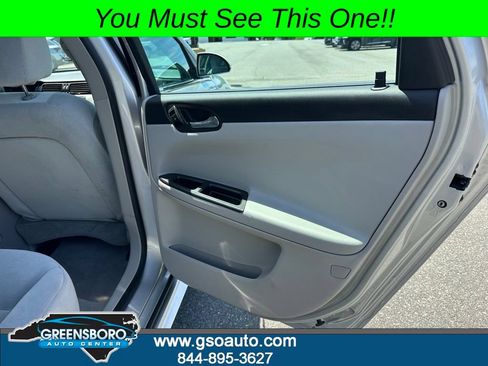 Used 2016 Chevrolet Impala Limited LS FWD image 18
