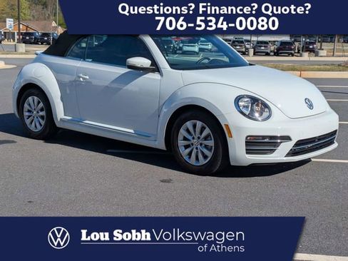 Used 2017 Volkswagen Beetle 1.8T image 1