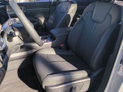 New 2026 Kia Sorento S image 19