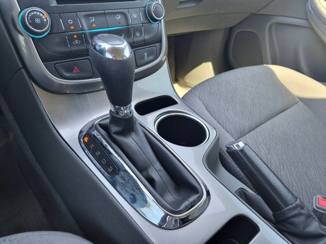 Used 2015 Chevrolet Malibu LS FWD image 17