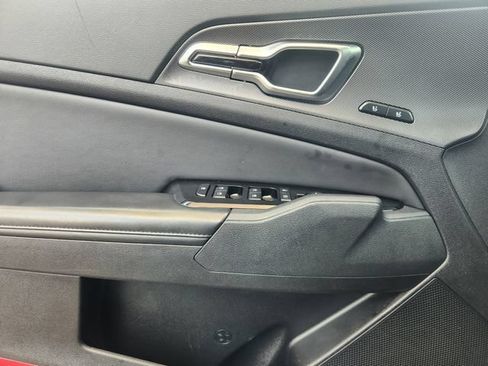 Used 2024 Kia Sportage SX FWD image 18