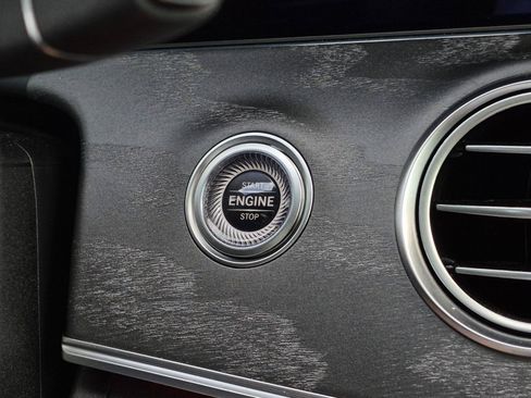 Used 2023 Mercedes-Benz E 53 AMG 4MATIC Sedan image 40