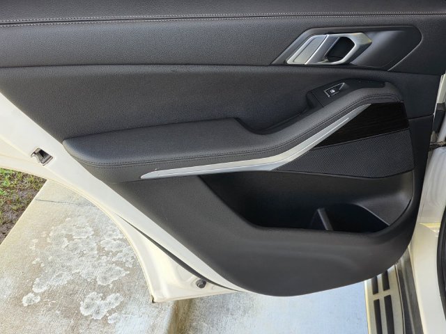 Used 2020 BMW X5 sDrive40i w/ Convenience Package RWD image 42