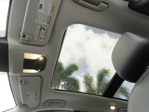 Certified 2023 INFINITI QX50 Luxe AWD/4WD image 20