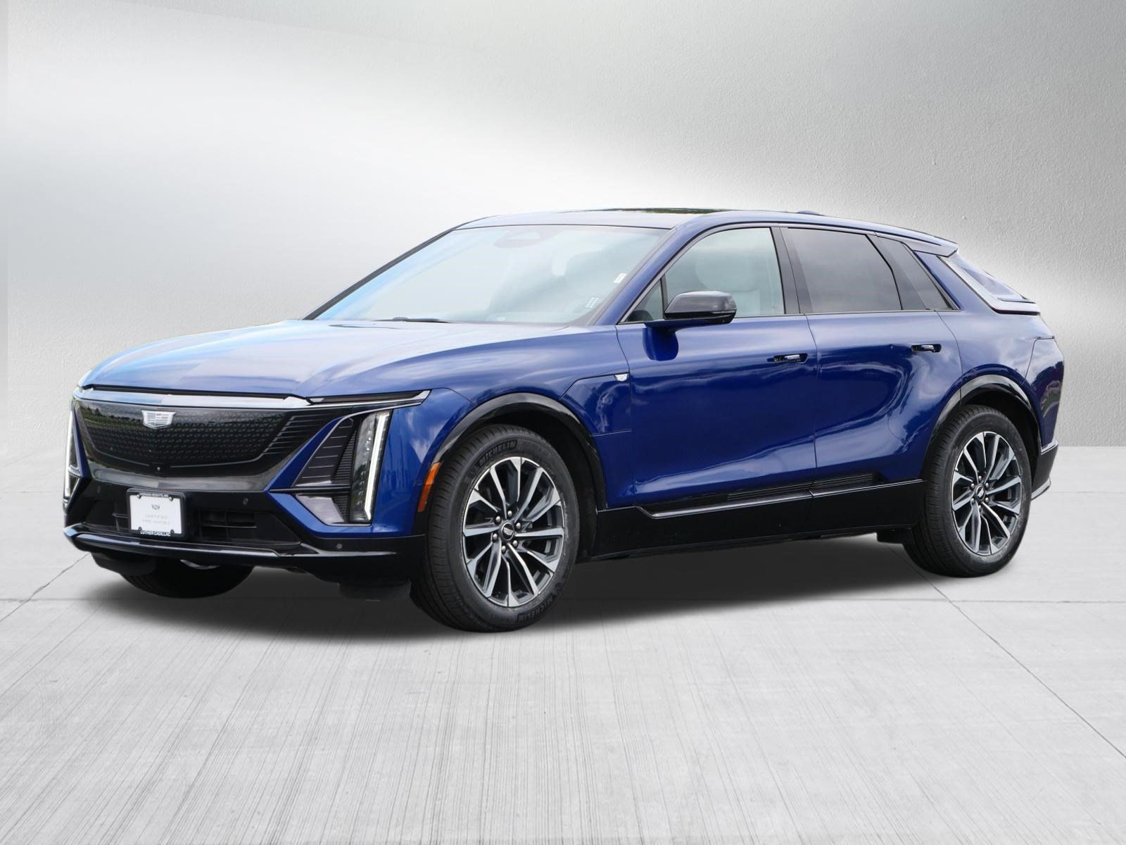 Certified 2024 Cadillac Lyriq Sport AWD/4WD image 3