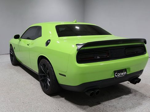 Used 2023 Dodge Challenger R/T Scat Pack image 4