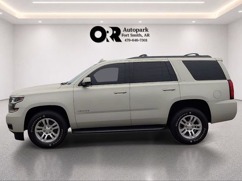 Used 2015 Chevrolet Tahoe LT RWD image 3