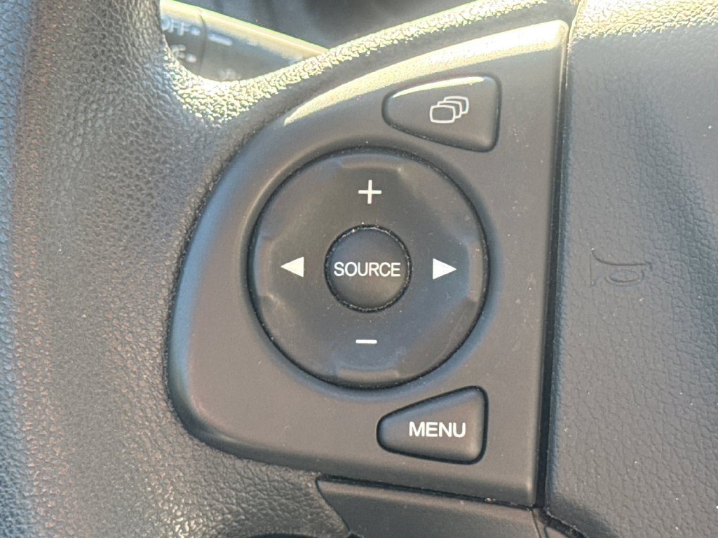 Used 2015 Honda CR-V LX image 29