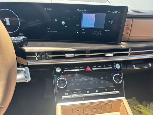 Used 2025 Hyundai Santa Fe Limited image 27