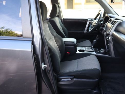 Used 2020 Toyota 4Runner SR5 image 24