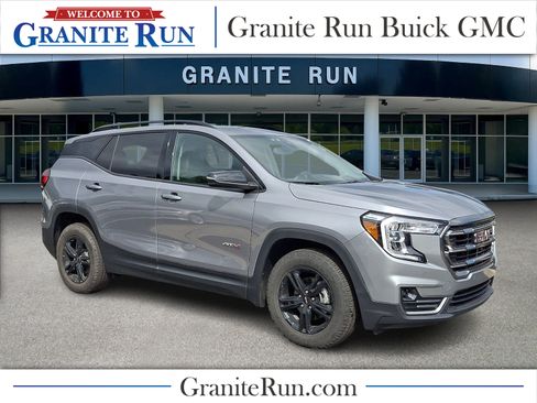 Used 2024 GMC Terrain AT4 w/ Tech Package AWD/4WD image 1