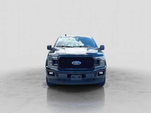 Used 2018 Ford F150 XLT w/ Equipment Group 302A Luxury AWD/4WD image 12