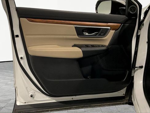 Used 2019 Honda CR-V Touring image 20