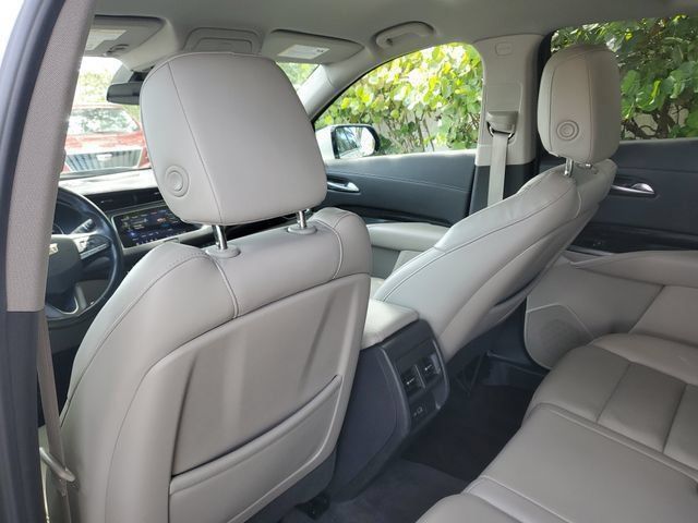 Certified 2022 Cadillac XT4 Premium Luxury w/ Safety Alert Package FWD image 15
