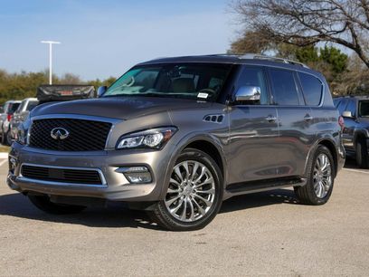 Used 2017 INFINITI QX80 4WD w/ Deluxe Technology Package