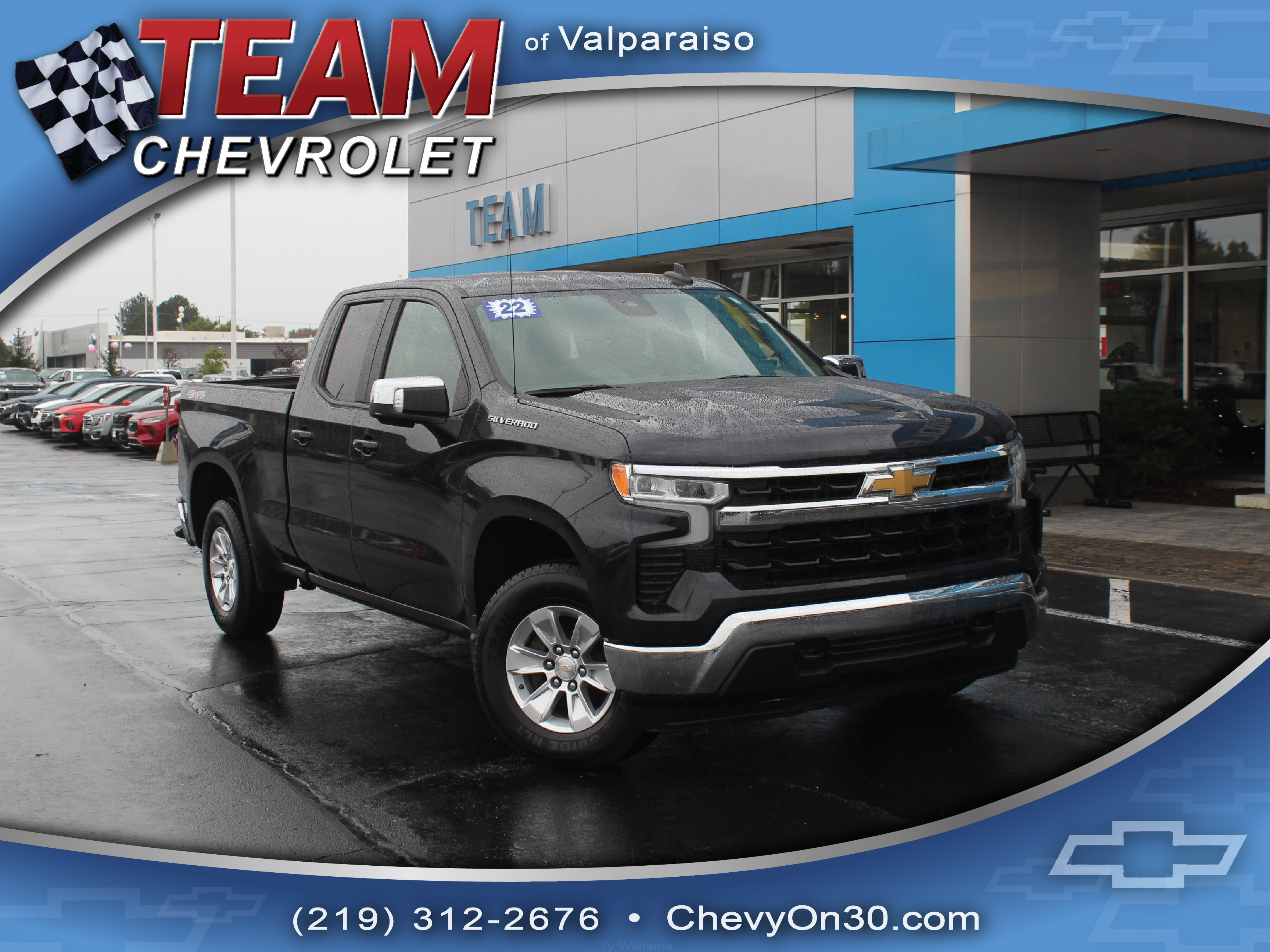 Used 2022 Chevrolet Silverado 1500 LT w/ Safety Package AWD/4WD image 1