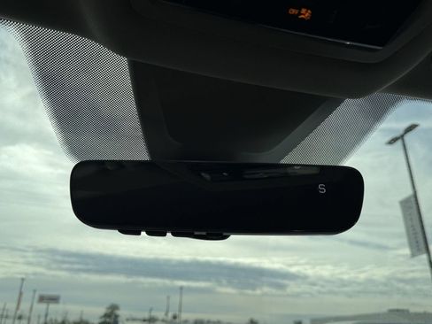 New 2026 Volkswagen Atlas SE image 21