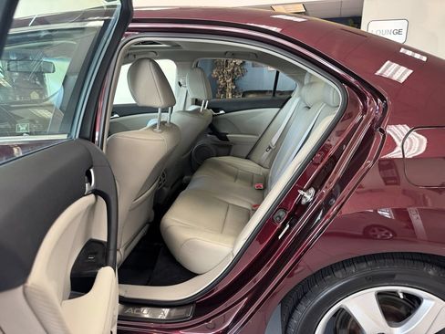 Used 2011 Acura TSX Sedan FWD image 39