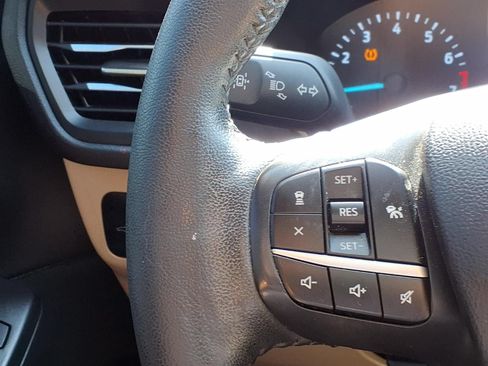 Used 2020 Ford Escape SEL FWD image 15