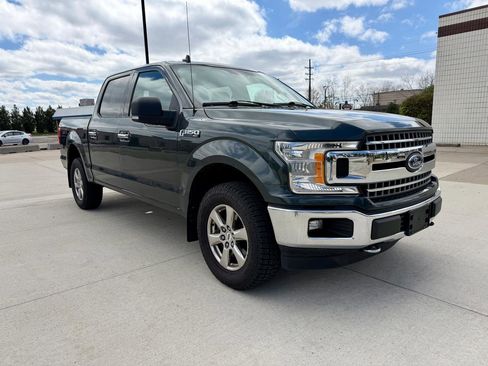 Used 2018 Ford F150 XLT w/ Equipment Group 302A Luxury AWD/4WD image 5