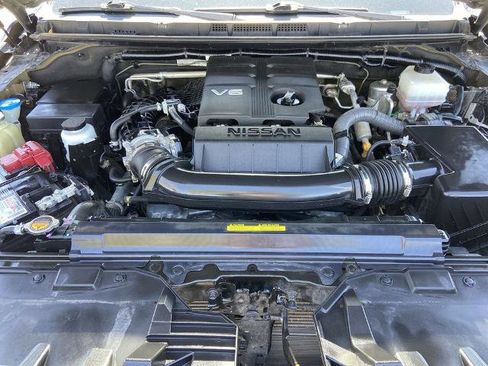 Used 2022 Nissan Frontier SV RWD image 24