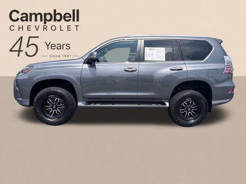 Used 2022 Lexus GX 460 w/ Accessory Package AWD/4WD image 4