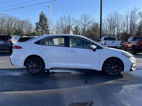 Certified 2024 Toyota Corolla SE image 6