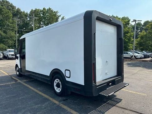 Used 2024 Chevrolet Brightdrop 600 w/ Battery Pack, Max Range AWD/4WD image 3
