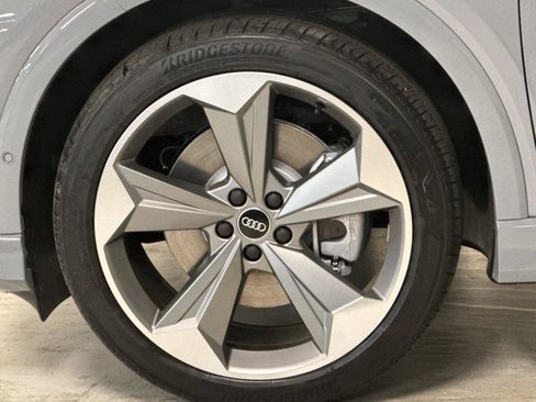 New 2026 Audi Q4 e-tron Premium Plus image 24