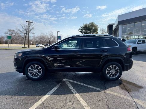 Used 2020 Jeep Cherokee Latitude Plus w/ Cold Weather Group image 2
