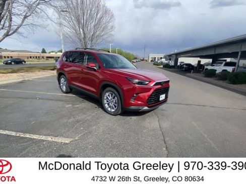 New 2026 Toyota Grand Highlander AWD image 9