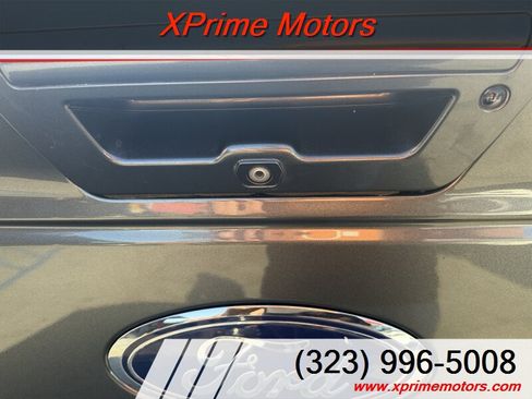 Used 2015 Ford F150 Lariat w/ Equipment Group 502A Luxury AWD/4WD image 11