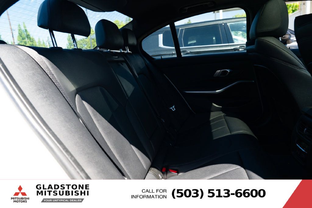 Used 2020 BMW 330i Sedan w/ Convenience Package RWD image 21