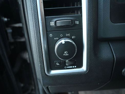 Used 2014 RAM 1500 Big Horn image 22