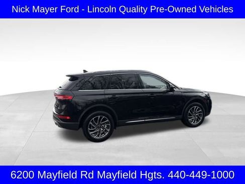 Used 2022 Lincoln Corsair AWD w/ Equipment Group 101A image 3