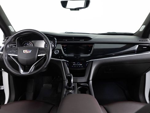 Used 2022 Cadillac XT6 Premium Luxury w/ Technology Package image 34