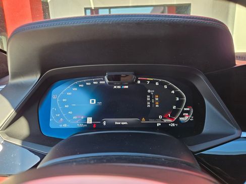 Used 2022 BMW X6 M w/ Competition Package image 23