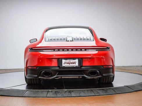 Used 2025 Porsche 911 Carrera T image 7