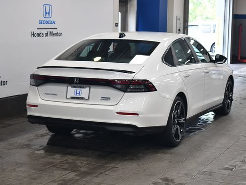 Used 2024 Honda Accord Sport image 9