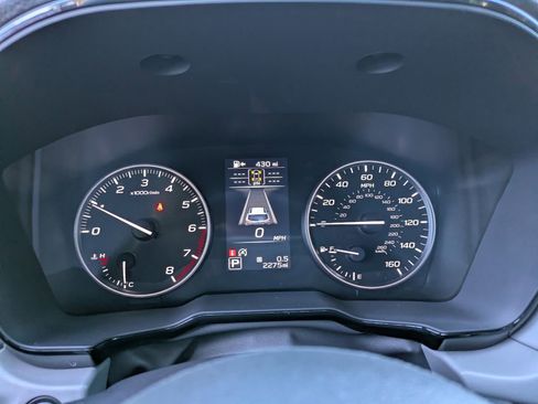 Used 2025 Subaru Outback Premium image 29