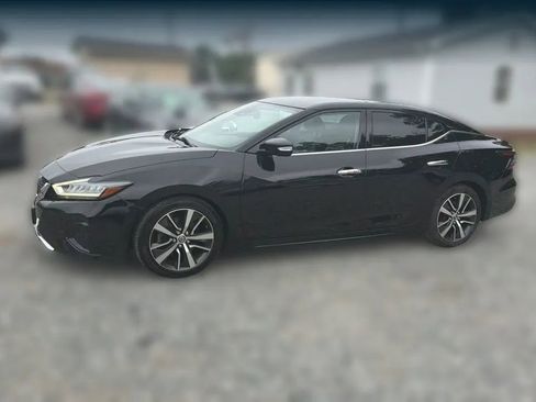Used 2020 Nissan Maxima 3.5 SV w/ Floor Mat Group FWD image 2