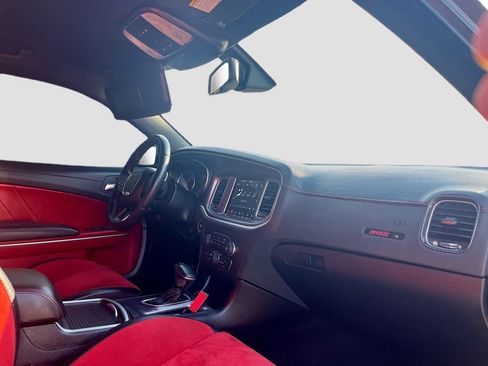 Used 2021 Dodge Charger Scat Pack w/ Dynamics Package RWD image 27